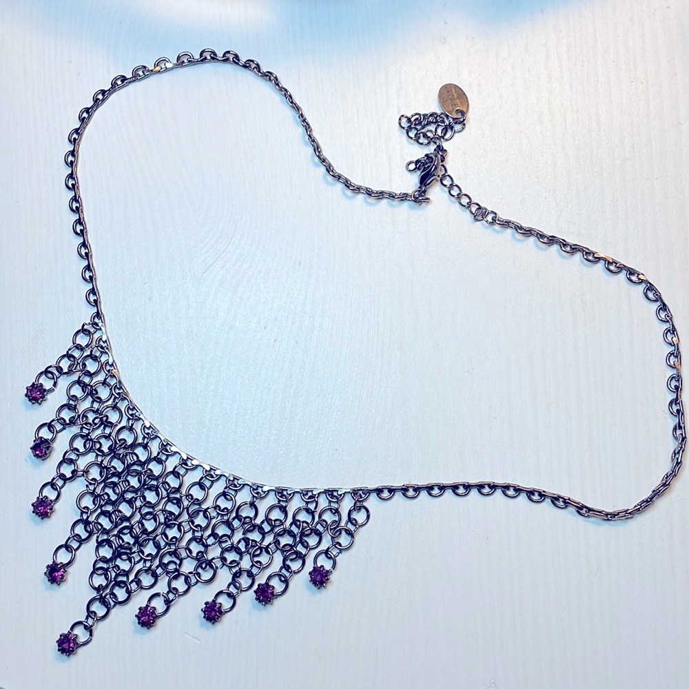 Chain mail necklace with purple stones